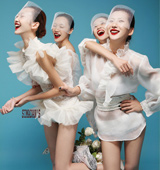 L(fng)ҕX(ju)콵 with four girls